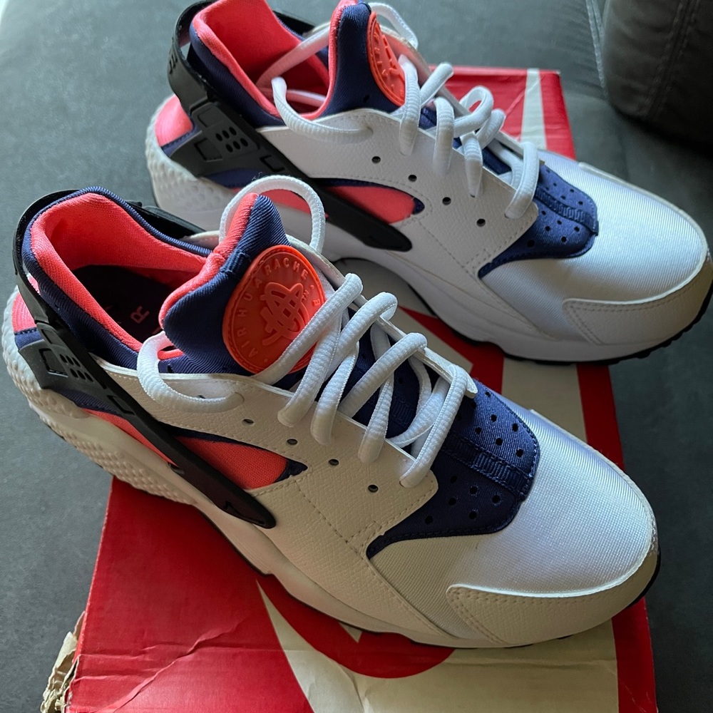 Nike Women Huarache run